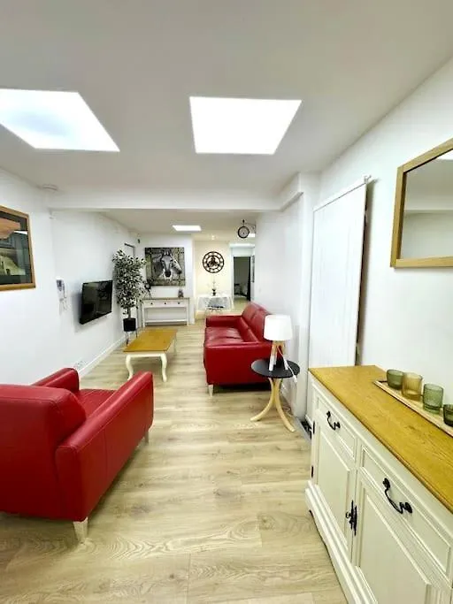 Parisian Spacious 70M2 Flat Near Eiffel Tower
